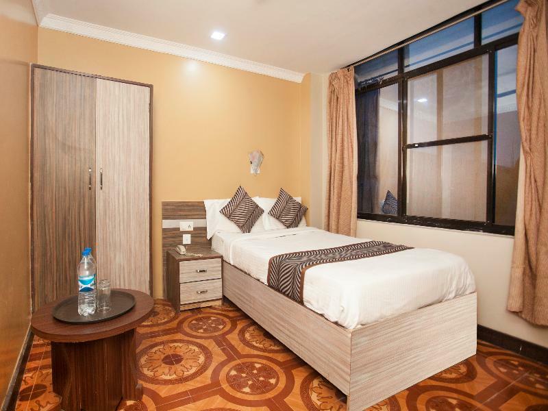 Oyo 343 Pop Life Hotel Kohalpur Exterior photo